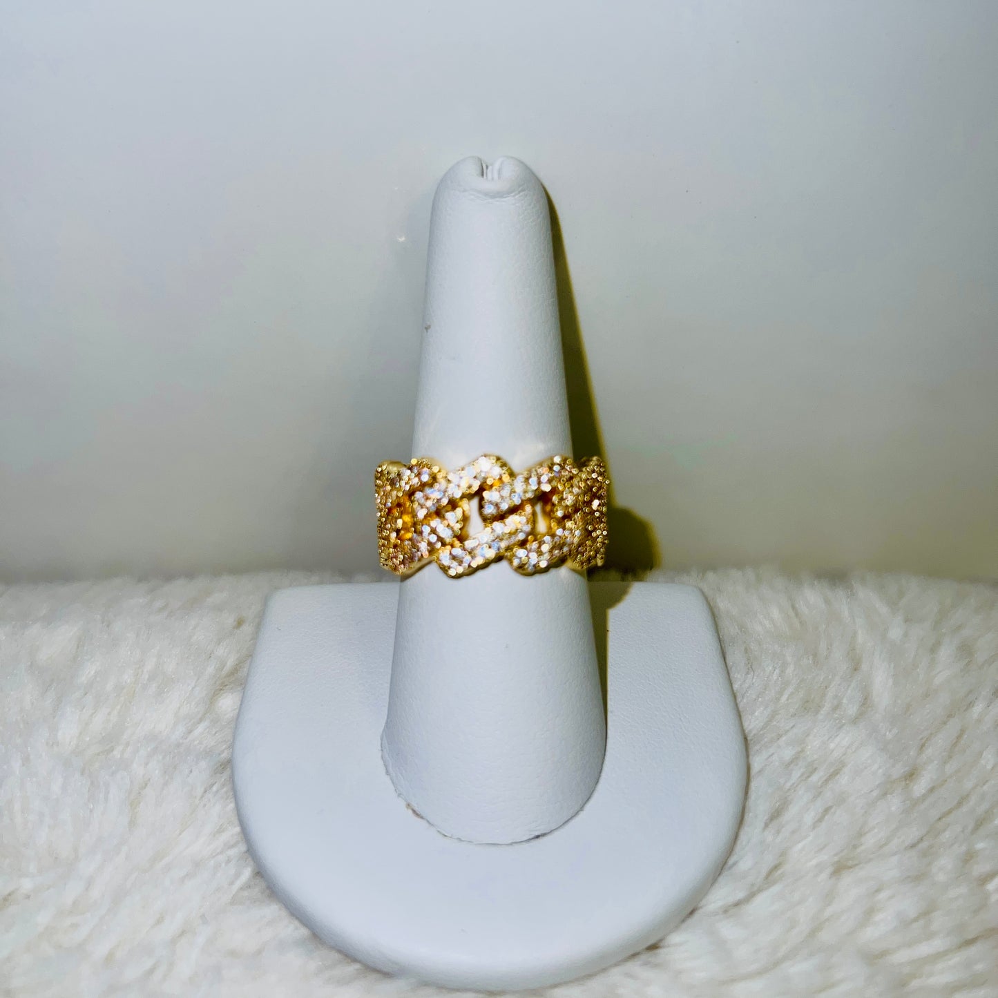 Shiny Links Eternity Ring