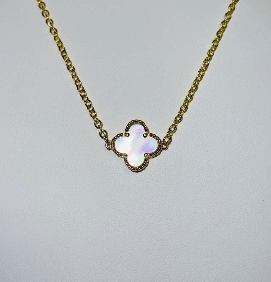 Clover Necklace